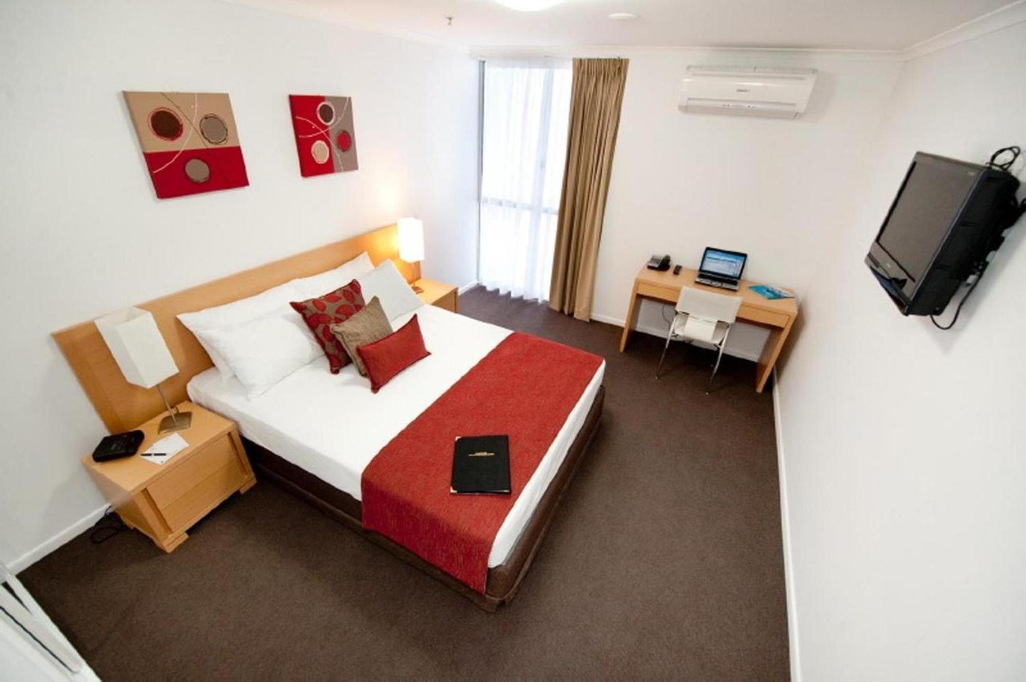 Edge Apartment Hotel Rockhampton Esterno foto