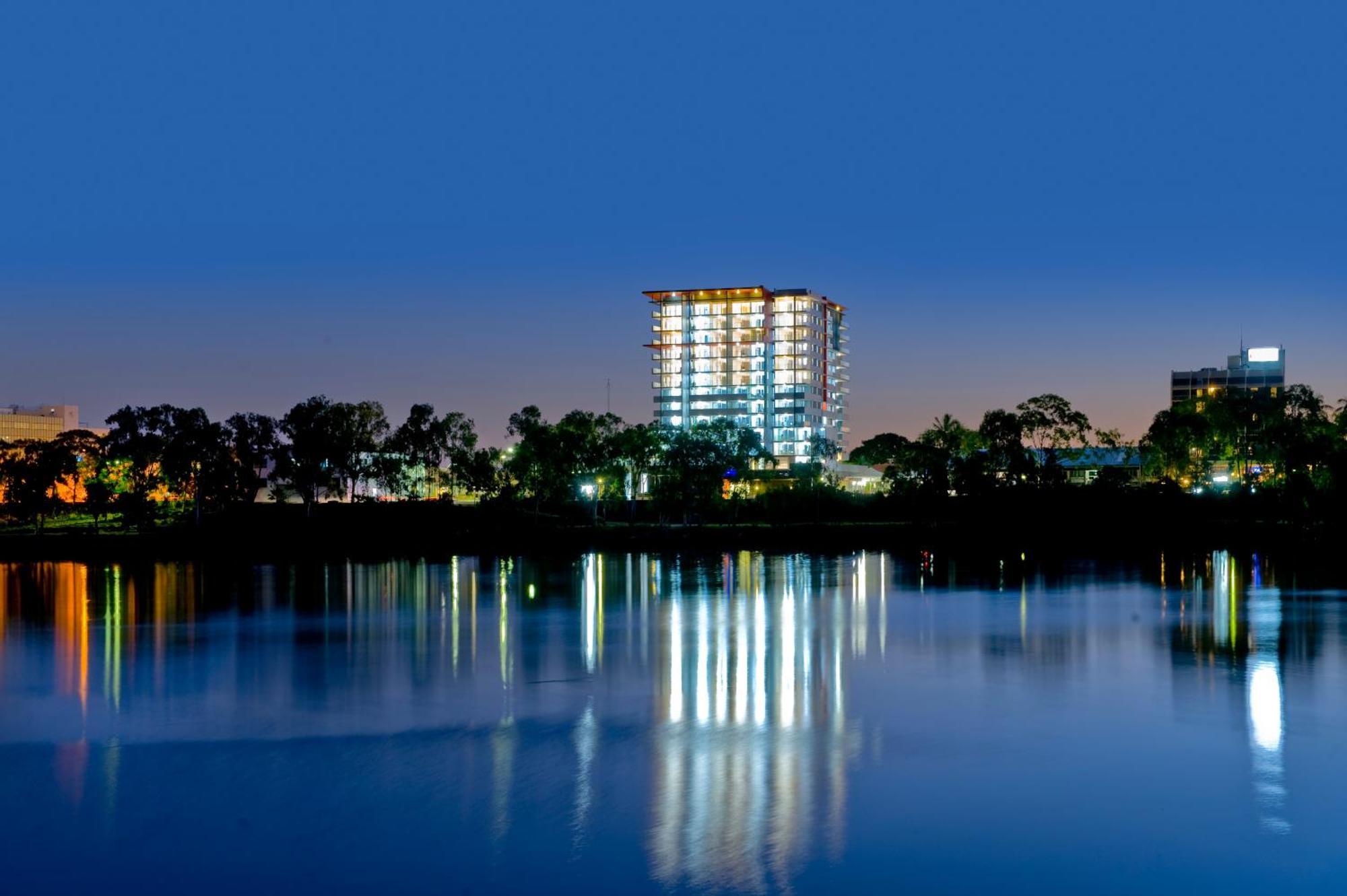 Edge Apartment Hotel Rockhampton Esterno foto
