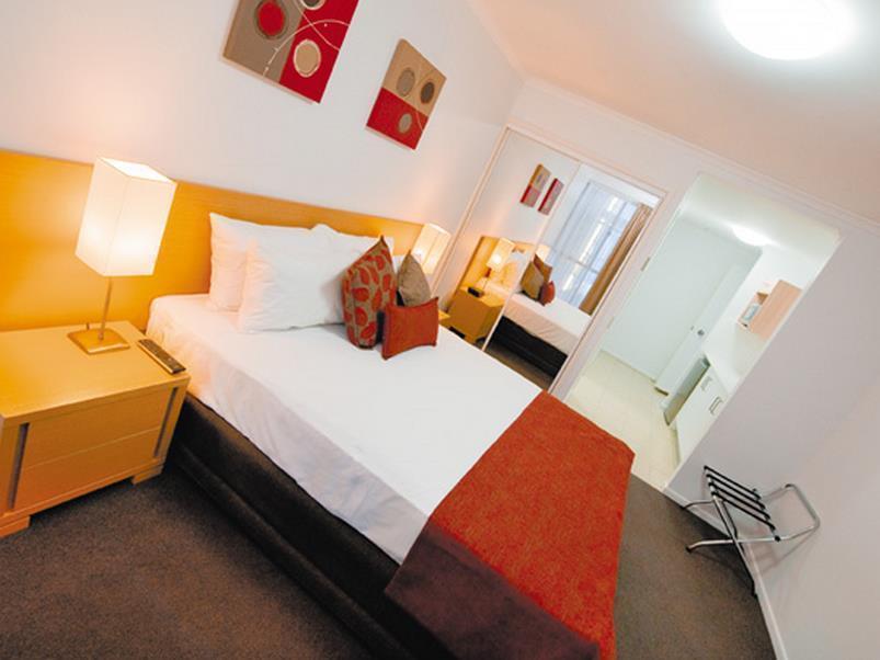 Edge Apartment Hotel Rockhampton Esterno foto