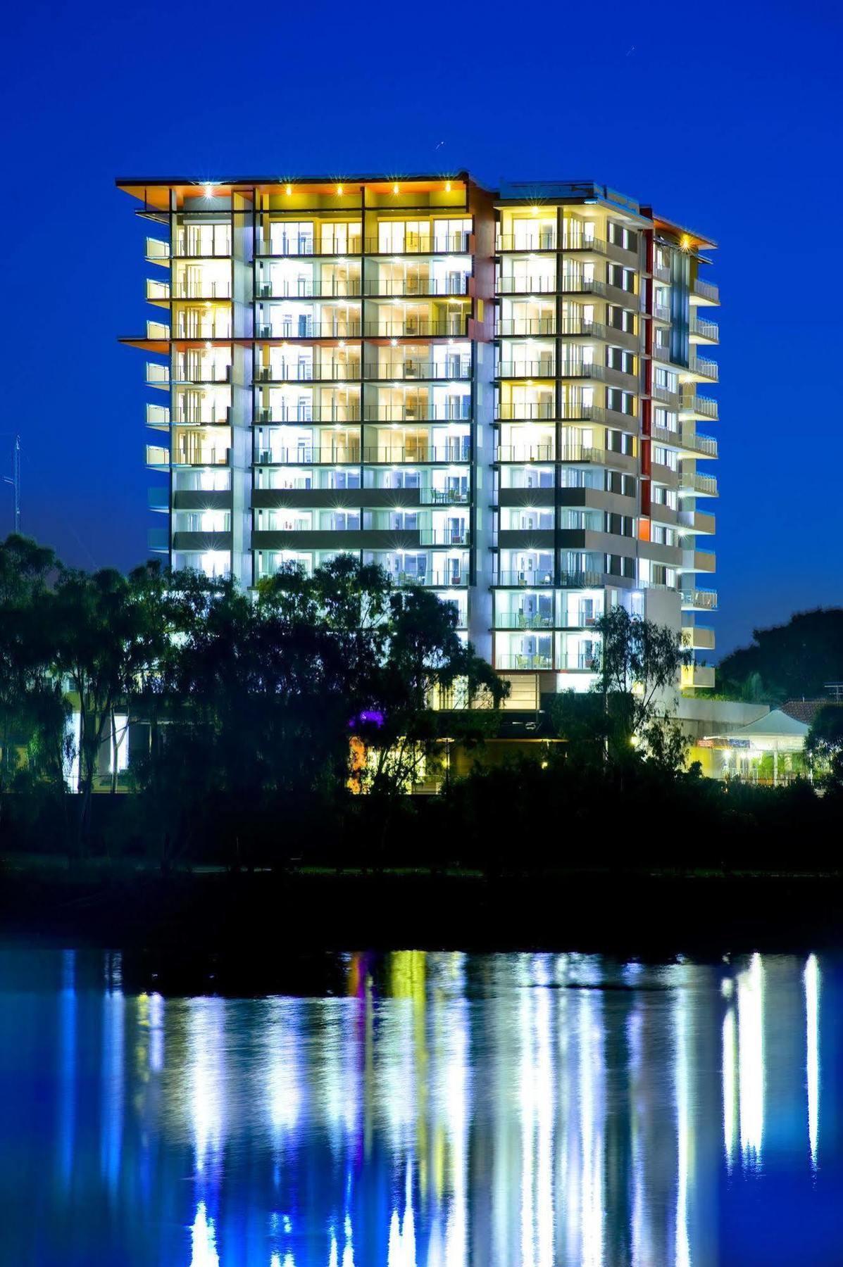 Edge Apartment Hotel Rockhampton Esterno foto
