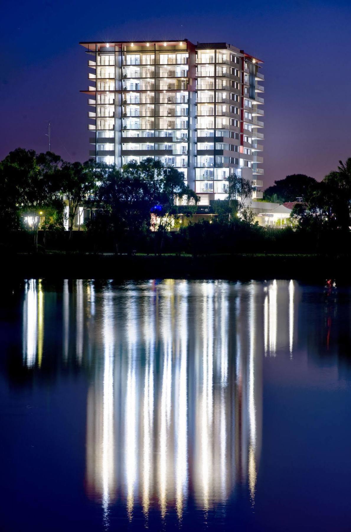 Edge Apartment Hotel Rockhampton Esterno foto